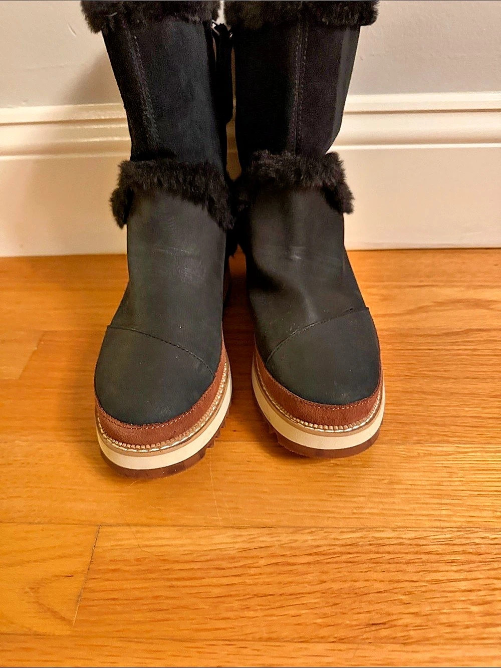 TOMS Maude Wedge Boot Black & Brown Fur-Trim Winter Boots